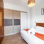 Open Sky Terrace Lage 1 Bdr & Parking