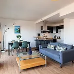 Open Sky Terrace Lage 1 Bdr & Parking Νίκαια