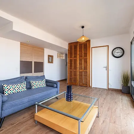 Open Sky Terrace Lage 1 Bdr & Parking Appartement