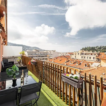 Open Sky Terrace Lage 1 Bdr & Parking Apartment Nice