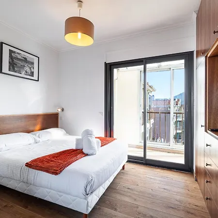 Open Sky Terrace Lage 1 Bdr & Parking Appartement