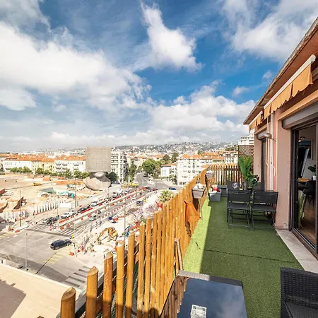 Apartment Open Sky Terrace Lage 1 Bdr & Parking