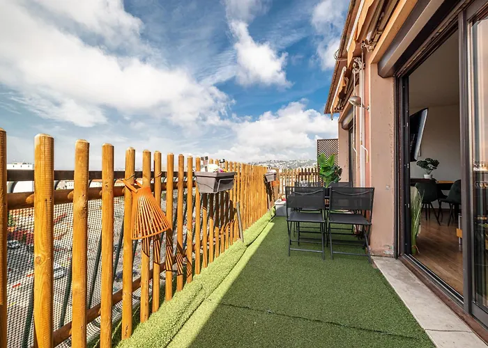 Open Sky Terrace Lage 1 Bdr & Parking شقة نيس
