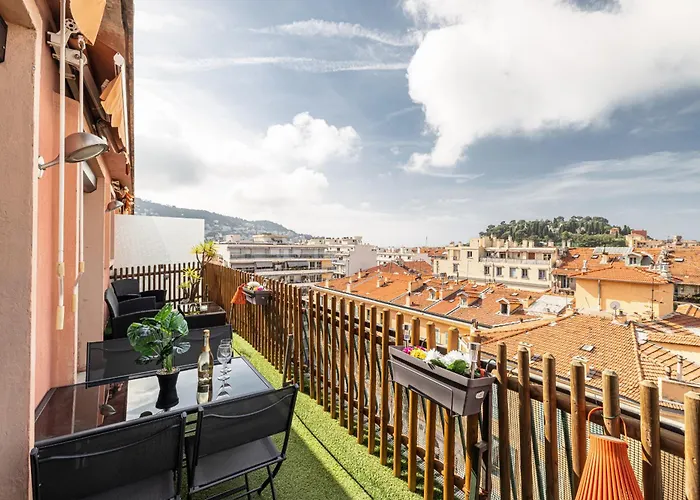 Open Sky Terrace Lage 1 Bdr & Parking شقة نيس