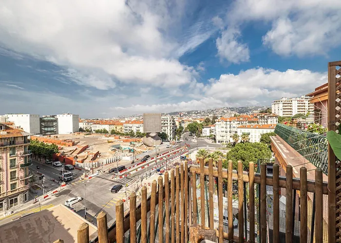아파트 Open Sky Terrace Lage 1 Bdr & Parking *